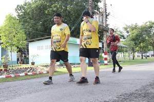 BIB: 0483, 482
                            <button type="button" onclick="openModal(5235787)" class="btn btn-primary btn-sm float-right btn-popup" data-toggle="modal" data-target=".modal-high-quality">
                        <i class="fas fa-shopping-cart"></i> Add to Cart
                    </button>
                                            <button type="button" onclick="isThisMe(5235787, true)" class="btn btn-success btn-sm float-right btn-popup btn-isme hidden" data-toggle="tooltip" data-placement="bottom" title="นี่คือรูปของคุณใช่ไหม คลิกที่นี่เพื่อเอาเข้าอัลบั้ม">
                        <i class="fas fa-plus"></i> Add to album
                    </button>
                    <button type="button" onclick="isThisMe(5235787, false)" class="btn btn-warning btn-sm float-right btn-popup btn-isnotme hidden">
                        <i class="fas fa-ban"></i> Remove from album
                    </button>