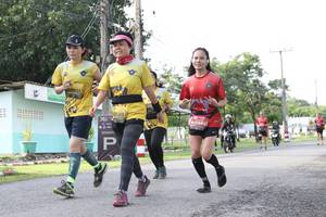 BIB: 0931, 0126, 343
                            <button type="button" onclick="openModal(5235472)" class="btn btn-primary btn-sm float-right btn-popup" data-toggle="modal" data-target=".modal-high-quality">
                        <i class="fas fa-shopping-cart"></i> Add to Cart
                    </button>
                                            <button type="button" onclick="isThisMe(5235472, true)" class="btn btn-success btn-sm float-right btn-popup btn-isme hidden" data-toggle="tooltip" data-placement="bottom" title="นี่คือรูปของคุณใช่ไหม คลิกที่นี่เพื่อเอาเข้าอัลบั้ม">
                        <i class="fas fa-plus"></i> Add to album
                    </button>
                    <button type="button" onclick="isThisMe(5235472, false)" class="btn btn-warning btn-sm float-right btn-popup btn-isnotme hidden">
                        <i class="fas fa-ban"></i> Remove from album
                    </button>