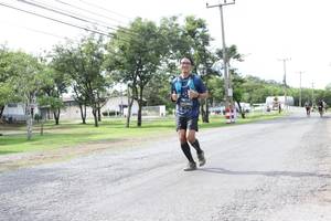 BIB: 0402
                            <button type="button" onclick="openModal(5239277)" class="btn btn-primary btn-sm float-right btn-popup" data-toggle="modal" data-target=".modal-high-quality">
                        <i class="fas fa-shopping-cart"></i> Add to Cart
                    </button>
                                            <button type="button" onclick="isThisMe(5239277, true)" class="btn btn-success btn-sm float-right btn-popup btn-isme hidden" data-toggle="tooltip" data-placement="bottom" title="นี่คือรูปของคุณใช่ไหม คลิกที่นี่เพื่อเอาเข้าอัลบั้ม">
                        <i class="fas fa-plus"></i> Add to album
                    </button>
                    <button type="button" onclick="isThisMe(5239277, false)" class="btn btn-warning btn-sm float-right btn-popup btn-isnotme hidden">
                        <i class="fas fa-ban"></i> Remove from album
                    </button>