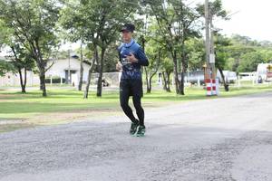 BIB: 402
                            <button type="button" onclick="openModal(5237924)" class="btn btn-primary btn-sm float-right btn-popup" data-toggle="modal" data-target=".modal-high-quality">
                        <i class="fas fa-shopping-cart"></i> Add to Cart
                    </button>
                                            <button type="button" onclick="isThisMe(5237924, true)" class="btn btn-success btn-sm float-right btn-popup btn-isme hidden" data-toggle="tooltip" data-placement="bottom" title="นี่คือรูปของคุณใช่ไหม คลิกที่นี่เพื่อเอาเข้าอัลบั้ม">
                        <i class="fas fa-plus"></i> Add to album
                    </button>
                    <button type="button" onclick="isThisMe(5237924, false)" class="btn btn-warning btn-sm float-right btn-popup btn-isnotme hidden">
                        <i class="fas fa-ban"></i> Remove from album
                    </button>