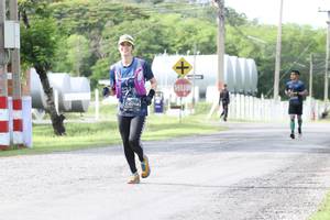 BIB: 0712
                            <button type="button" onclick="openModal(5237948)" class="btn btn-primary btn-sm float-right btn-popup" data-toggle="modal" data-target=".modal-high-quality">
                        <i class="fas fa-shopping-cart"></i> Add to Cart
                    </button>
                                            <button type="button" onclick="isThisMe(5237948, true)" class="btn btn-success btn-sm float-right btn-popup btn-isme hidden" data-toggle="tooltip" data-placement="bottom" title="นี่คือรูปของคุณใช่ไหม คลิกที่นี่เพื่อเอาเข้าอัลบั้ม">
                        <i class="fas fa-plus"></i> Add to album
                    </button>
                    <button type="button" onclick="isThisMe(5237948, false)" class="btn btn-warning btn-sm float-right btn-popup btn-isnotme hidden">
                        <i class="fas fa-ban"></i> Remove from album
                    </button>