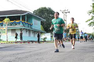 BIB: 
                            <button type="button" onclick="openModal(5232599)" class="btn btn-primary btn-sm float-right btn-popup" data-toggle="modal" data-target=".modal-high-quality">
                        <i class="fas fa-shopping-cart"></i> Add to Cart
                    </button>
                                            <button type="button" onclick="isThisMe(5232599, true)" class="btn btn-success btn-sm float-right btn-popup btn-isme hidden" data-toggle="tooltip" data-placement="bottom" title="นี่คือรูปของคุณใช่ไหม คลิกที่นี่เพื่อเอาเข้าอัลบั้ม">
                        <i class="fas fa-plus"></i> Add to album
                    </button>
                    <button type="button" onclick="isThisMe(5232599, false)" class="btn btn-warning btn-sm float-right btn-popup btn-isnotme hidden">
                        <i class="fas fa-ban"></i> Remove from album
                    </button>