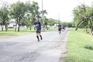 BIB: 
                            <button type="button" onclick="openModal(5238557)" class="btn btn-primary btn-sm float-right btn-popup" data-toggle="modal" data-target=".modal-high-quality">
                        <i class="fas fa-shopping-cart"></i> Add to Cart
                    </button>
                                            <button type="button" onclick="isThisMe(5238557, true)" class="btn btn-success btn-sm float-right btn-popup btn-isme hidden" data-toggle="tooltip" data-placement="bottom" title="นี่คือรูปของคุณใช่ไหม คลิกที่นี่เพื่อเอาเข้าอัลบั้ม">
                        <i class="fas fa-plus"></i> Add to album
                    </button>
                    <button type="button" onclick="isThisMe(5238557, false)" class="btn btn-warning btn-sm float-right btn-popup btn-isnotme hidden">
                        <i class="fas fa-ban"></i> Remove from album
                    </button>