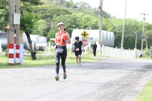 BIB: 
                            <button type="button" onclick="openModal(5238033)" class="btn btn-primary btn-sm float-right btn-popup" data-toggle="modal" data-target=".modal-high-quality">
                        <i class="fas fa-shopping-cart"></i> Add to Cart
                    </button>
                                            <button type="button" onclick="isThisMe(5238033, true)" class="btn btn-success btn-sm float-right btn-popup btn-isme hidden" data-toggle="tooltip" data-placement="bottom" title="นี่คือรูปของคุณใช่ไหม คลิกที่นี่เพื่อเอาเข้าอัลบั้ม">
                        <i class="fas fa-plus"></i> Add to album
                    </button>
                    <button type="button" onclick="isThisMe(5238033, false)" class="btn btn-warning btn-sm float-right btn-popup btn-isnotme hidden">
                        <i class="fas fa-ban"></i> Remove from album
                    </button>