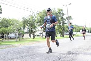 BIB: 
                            <button type="button" onclick="openModal(5238905)" class="btn btn-primary btn-sm float-right btn-popup" data-toggle="modal" data-target=".modal-high-quality">
                        <i class="fas fa-shopping-cart"></i> Add to Cart
                    </button>
                                            <button type="button" onclick="isThisMe(5238905, true)" class="btn btn-success btn-sm float-right btn-popup btn-isme hidden" data-toggle="tooltip" data-placement="bottom" title="นี่คือรูปของคุณใช่ไหม คลิกที่นี่เพื่อเอาเข้าอัลบั้ม">
                        <i class="fas fa-plus"></i> Add to album
                    </button>
                    <button type="button" onclick="isThisMe(5238905, false)" class="btn btn-warning btn-sm float-right btn-popup btn-isnotme hidden">
                        <i class="fas fa-ban"></i> Remove from album
                    </button>