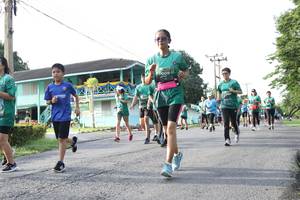 BIB: 
                            <button type="button" onclick="openModal(5232963)" class="btn btn-primary btn-sm float-right btn-popup" data-toggle="modal" data-target=".modal-high-quality">
                        <i class="fas fa-shopping-cart"></i> Add to Cart
                    </button>
                                            <button type="button" onclick="isThisMe(5232963, true)" class="btn btn-success btn-sm float-right btn-popup btn-isme hidden" data-toggle="tooltip" data-placement="bottom" title="นี่คือรูปของคุณใช่ไหม คลิกที่นี่เพื่อเอาเข้าอัลบั้ม">
                        <i class="fas fa-plus"></i> Add to album
                    </button>
                    <button type="button" onclick="isThisMe(5232963, false)" class="btn btn-warning btn-sm float-right btn-popup btn-isnotme hidden">
                        <i class="fas fa-ban"></i> Remove from album
                    </button>