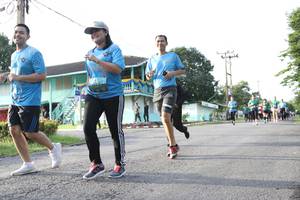 BIB: 
                            <button type="button" onclick="openModal(5232908)" class="btn btn-primary btn-sm float-right btn-popup" data-toggle="modal" data-target=".modal-high-quality">
                        <i class="fas fa-shopping-cart"></i> Add to Cart
                    </button>
                                            <button type="button" onclick="isThisMe(5232908, true)" class="btn btn-success btn-sm float-right btn-popup btn-isme hidden" data-toggle="tooltip" data-placement="bottom" title="นี่คือรูปของคุณใช่ไหม คลิกที่นี่เพื่อเอาเข้าอัลบั้ม">
                        <i class="fas fa-plus"></i> Add to album
                    </button>
                    <button type="button" onclick="isThisMe(5232908, false)" class="btn btn-warning btn-sm float-right btn-popup btn-isnotme hidden">
                        <i class="fas fa-ban"></i> Remove from album
                    </button>