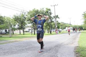 BIB: 
                            <button type="button" onclick="openModal(5238274)" class="btn btn-primary btn-sm float-right btn-popup" data-toggle="modal" data-target=".modal-high-quality">
                        <i class="fas fa-shopping-cart"></i> Add to Cart
                    </button>
                                            <button type="button" onclick="isThisMe(5238274, true)" class="btn btn-success btn-sm float-right btn-popup btn-isme hidden" data-toggle="tooltip" data-placement="bottom" title="นี่คือรูปของคุณใช่ไหม คลิกที่นี่เพื่อเอาเข้าอัลบั้ม">
                        <i class="fas fa-plus"></i> Add to album
                    </button>
                    <button type="button" onclick="isThisMe(5238274, false)" class="btn btn-warning btn-sm float-right btn-popup btn-isnotme hidden">
                        <i class="fas fa-ban"></i> Remove from album
                    </button>