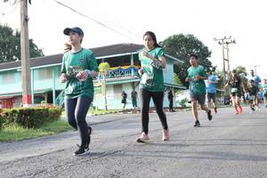 BIB: 566
                            <button type="button" onclick="openModal(5232588)" class="btn btn-primary btn-sm float-right btn-popup" data-toggle="modal" data-target=".modal-high-quality">
                        <i class="fas fa-shopping-cart"></i> Add to Cart
                    </button>
                                            <button type="button" onclick="isThisMe(5232588, true)" class="btn btn-success btn-sm float-right btn-popup btn-isme hidden" data-toggle="tooltip" data-placement="bottom" title="นี่คือรูปของคุณใช่ไหม คลิกที่นี่เพื่อเอาเข้าอัลบั้ม">
                        <i class="fas fa-plus"></i> Add to album
                    </button>
                    <button type="button" onclick="isThisMe(5232588, false)" class="btn btn-warning btn-sm float-right btn-popup btn-isnotme hidden">
                        <i class="fas fa-ban"></i> Remove from album
                    </button>