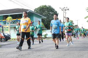 BIB: 
                            <button type="button" onclick="openModal(5233191)" class="btn btn-primary btn-sm float-right btn-popup" data-toggle="modal" data-target=".modal-high-quality">
                        <i class="fas fa-shopping-cart"></i> Add to Cart
                    </button>
                                            <button type="button" onclick="isThisMe(5233191, true)" class="btn btn-success btn-sm float-right btn-popup btn-isme hidden" data-toggle="tooltip" data-placement="bottom" title="นี่คือรูปของคุณใช่ไหม คลิกที่นี่เพื่อเอาเข้าอัลบั้ม">
                        <i class="fas fa-plus"></i> Add to album
                    </button>
                    <button type="button" onclick="isThisMe(5233191, false)" class="btn btn-warning btn-sm float-right btn-popup btn-isnotme hidden">
                        <i class="fas fa-ban"></i> Remove from album
                    </button>