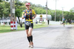 BIB: 0415
                            <button type="button" onclick="openModal(5239232)" class="btn btn-primary btn-sm float-right btn-popup" data-toggle="modal" data-target=".modal-high-quality">
                        <i class="fas fa-shopping-cart"></i> Add to Cart
                    </button>
                                            <button type="button" onclick="isThisMe(5239232, true)" class="btn btn-success btn-sm float-right btn-popup btn-isme hidden" data-toggle="tooltip" data-placement="bottom" title="นี่คือรูปของคุณใช่ไหม คลิกที่นี่เพื่อเอาเข้าอัลบั้ม">
                        <i class="fas fa-plus"></i> Add to album
                    </button>
                    <button type="button" onclick="isThisMe(5239232, false)" class="btn btn-warning btn-sm float-right btn-popup btn-isnotme hidden">
                        <i class="fas fa-ban"></i> Remove from album
                    </button>