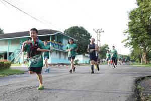 BIB: 
                            <button type="button" onclick="openModal(5232093)" class="btn btn-primary btn-sm float-right btn-popup" data-toggle="modal" data-target=".modal-high-quality">
                        <i class="fas fa-shopping-cart"></i> Add to Cart
                    </button>
                                            <button type="button" onclick="isThisMe(5232093, true)" class="btn btn-success btn-sm float-right btn-popup btn-isme hidden" data-toggle="tooltip" data-placement="bottom" title="นี่คือรูปของคุณใช่ไหม คลิกที่นี่เพื่อเอาเข้าอัลบั้ม">
                        <i class="fas fa-plus"></i> Add to album
                    </button>
                    <button type="button" onclick="isThisMe(5232093, false)" class="btn btn-warning btn-sm float-right btn-popup btn-isnotme hidden">
                        <i class="fas fa-ban"></i> Remove from album
                    </button>