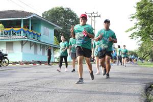 BIB: 
                            <button type="button" onclick="openModal(5233253)" class="btn btn-primary btn-sm float-right btn-popup" data-toggle="modal" data-target=".modal-high-quality">
                        <i class="fas fa-shopping-cart"></i> Add to Cart
                    </button>
                                            <button type="button" onclick="isThisMe(5233253, true)" class="btn btn-success btn-sm float-right btn-popup btn-isme hidden" data-toggle="tooltip" data-placement="bottom" title="นี่คือรูปของคุณใช่ไหม คลิกที่นี่เพื่อเอาเข้าอัลบั้ม">
                        <i class="fas fa-plus"></i> Add to album
                    </button>
                    <button type="button" onclick="isThisMe(5233253, false)" class="btn btn-warning btn-sm float-right btn-popup btn-isnotme hidden">
                        <i class="fas fa-ban"></i> Remove from album
                    </button>