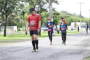 BIB: 0003, 
                            <button type="button" onclick="openModal(5237659)" class="btn btn-primary btn-sm float-right btn-popup" data-toggle="modal" data-target=".modal-high-quality">
                        <i class="fas fa-shopping-cart"></i> Add to Cart
                    </button>
                                            <button type="button" onclick="isThisMe(5237659, true)" class="btn btn-success btn-sm float-right btn-popup btn-isme hidden" data-toggle="tooltip" data-placement="bottom" title="นี่คือรูปของคุณใช่ไหม คลิกที่นี่เพื่อเอาเข้าอัลบั้ม">
                        <i class="fas fa-plus"></i> Add to album
                    </button>
                    <button type="button" onclick="isThisMe(5237659, false)" class="btn btn-warning btn-sm float-right btn-popup btn-isnotme hidden">
                        <i class="fas fa-ban"></i> Remove from album
                    </button>