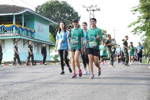 BIB: 258, 3621
                            <button type="button" onclick="openModal(5233049)" class="btn btn-primary btn-sm float-right btn-popup" data-toggle="modal" data-target=".modal-high-quality">
                        <i class="fas fa-shopping-cart"></i> Add to Cart
                    </button>
                                            <button type="button" onclick="isThisMe(5233049, true)" class="btn btn-success btn-sm float-right btn-popup btn-isme hidden" data-toggle="tooltip" data-placement="bottom" title="นี่คือรูปของคุณใช่ไหม คลิกที่นี่เพื่อเอาเข้าอัลบั้ม">
                        <i class="fas fa-plus"></i> Add to album
                    </button>
                    <button type="button" onclick="isThisMe(5233049, false)" class="btn btn-warning btn-sm float-right btn-popup btn-isnotme hidden">
                        <i class="fas fa-ban"></i> Remove from album
                    </button>