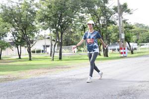 BIB: 0401
                            <button type="button" onclick="openModal(5238387)" class="btn btn-primary btn-sm float-right btn-popup" data-toggle="modal" data-target=".modal-high-quality">
                        <i class="fas fa-shopping-cart"></i> Add to Cart
                    </button>
                                            <button type="button" onclick="isThisMe(5238387, true)" class="btn btn-success btn-sm float-right btn-popup btn-isme hidden" data-toggle="tooltip" data-placement="bottom" title="นี่คือรูปของคุณใช่ไหม คลิกที่นี่เพื่อเอาเข้าอัลบั้ม">
                        <i class="fas fa-plus"></i> Add to album
                    </button>
                    <button type="button" onclick="isThisMe(5238387, false)" class="btn btn-warning btn-sm float-right btn-popup btn-isnotme hidden">
                        <i class="fas fa-ban"></i> Remove from album
                    </button>