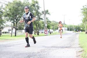 BIB: 142, 
                            <button type="button" onclick="openModal(5238831)" class="btn btn-primary btn-sm float-right btn-popup" data-toggle="modal" data-target=".modal-high-quality">
                        <i class="fas fa-shopping-cart"></i> Add to Cart
                    </button>
                                            <button type="button" onclick="isThisMe(5238831, true)" class="btn btn-success btn-sm float-right btn-popup btn-isme hidden" data-toggle="tooltip" data-placement="bottom" title="นี่คือรูปของคุณใช่ไหม คลิกที่นี่เพื่อเอาเข้าอัลบั้ม">
                        <i class="fas fa-plus"></i> Add to album
                    </button>
                    <button type="button" onclick="isThisMe(5238831, false)" class="btn btn-warning btn-sm float-right btn-popup btn-isnotme hidden">
                        <i class="fas fa-ban"></i> Remove from album
                    </button>