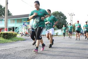 BIB: 
                            <button type="button" onclick="openModal(5233250)" class="btn btn-primary btn-sm float-right btn-popup" data-toggle="modal" data-target=".modal-high-quality">
                        <i class="fas fa-shopping-cart"></i> Add to Cart
                    </button>
                                            <button type="button" onclick="isThisMe(5233250, true)" class="btn btn-success btn-sm float-right btn-popup btn-isme hidden" data-toggle="tooltip" data-placement="bottom" title="นี่คือรูปของคุณใช่ไหม คลิกที่นี่เพื่อเอาเข้าอัลบั้ม">
                        <i class="fas fa-plus"></i> Add to album
                    </button>
                    <button type="button" onclick="isThisMe(5233250, false)" class="btn btn-warning btn-sm float-right btn-popup btn-isnotme hidden">
                        <i class="fas fa-ban"></i> Remove from album
                    </button>