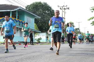 BIB: 6831
                            <button type="button" onclick="openModal(5232608)" class="btn btn-primary btn-sm float-right btn-popup" data-toggle="modal" data-target=".modal-high-quality">
                        <i class="fas fa-shopping-cart"></i> Add to Cart
                    </button>
                                            <button type="button" onclick="isThisMe(5232608, true)" class="btn btn-success btn-sm float-right btn-popup btn-isme hidden" data-toggle="tooltip" data-placement="bottom" title="นี่คือรูปของคุณใช่ไหม คลิกที่นี่เพื่อเอาเข้าอัลบั้ม">
                        <i class="fas fa-plus"></i> Add to album
                    </button>
                    <button type="button" onclick="isThisMe(5232608, false)" class="btn btn-warning btn-sm float-right btn-popup btn-isnotme hidden">
                        <i class="fas fa-ban"></i> Remove from album
                    </button>