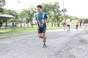 BIB: 0664
                            <button type="button" onclick="openModal(5236831)" class="btn btn-primary btn-sm float-right btn-popup" data-toggle="modal" data-target=".modal-high-quality">
                        <i class="fas fa-shopping-cart"></i> Add to Cart
                    </button>
                                            <button type="button" onclick="isThisMe(5236831, true)" class="btn btn-success btn-sm float-right btn-popup btn-isme hidden" data-toggle="tooltip" data-placement="bottom" title="นี่คือรูปของคุณใช่ไหม คลิกที่นี่เพื่อเอาเข้าอัลบั้ม">
                        <i class="fas fa-plus"></i> Add to album
                    </button>
                    <button type="button" onclick="isThisMe(5236831, false)" class="btn btn-warning btn-sm float-right btn-popup btn-isnotme hidden">
                        <i class="fas fa-ban"></i> Remove from album
                    </button>