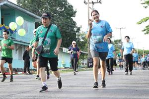 BIB: 078
                            <button type="button" onclick="openModal(5233282)" class="btn btn-primary btn-sm float-right btn-popup" data-toggle="modal" data-target=".modal-high-quality">
                        <i class="fas fa-shopping-cart"></i> Add to Cart
                    </button>
                                            <button type="button" onclick="isThisMe(5233282, true)" class="btn btn-success btn-sm float-right btn-popup btn-isme hidden" data-toggle="tooltip" data-placement="bottom" title="นี่คือรูปของคุณใช่ไหม คลิกที่นี่เพื่อเอาเข้าอัลบั้ม">
                        <i class="fas fa-plus"></i> Add to album
                    </button>
                    <button type="button" onclick="isThisMe(5233282, false)" class="btn btn-warning btn-sm float-right btn-popup btn-isnotme hidden">
                        <i class="fas fa-ban"></i> Remove from album
                    </button>