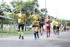 BIB: 0703, 704
                            <button type="button" onclick="openModal(5234896)" class="btn btn-primary btn-sm float-right btn-popup" data-toggle="modal" data-target=".modal-high-quality">
                        <i class="fas fa-shopping-cart"></i> Add to Cart
                    </button>
                                            <button type="button" onclick="isThisMe(5234896, true)" class="btn btn-success btn-sm float-right btn-popup btn-isme hidden" data-toggle="tooltip" data-placement="bottom" title="นี่คือรูปของคุณใช่ไหม คลิกที่นี่เพื่อเอาเข้าอัลบั้ม">
                        <i class="fas fa-plus"></i> Add to album
                    </button>
                    <button type="button" onclick="isThisMe(5234896, false)" class="btn btn-warning btn-sm float-right btn-popup btn-isnotme hidden">
                        <i class="fas fa-ban"></i> Remove from album
                    </button>