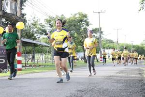 BIB: 0025
                            <button type="button" onclick="openModal(5235564)" class="btn btn-primary btn-sm float-right btn-popup" data-toggle="modal" data-target=".modal-high-quality">
                        <i class="fas fa-shopping-cart"></i> Add to Cart
                    </button>
                                            <button type="button" onclick="isThisMe(5235564, true)" class="btn btn-success btn-sm float-right btn-popup btn-isme hidden" data-toggle="tooltip" data-placement="bottom" title="นี่คือรูปของคุณใช่ไหม คลิกที่นี่เพื่อเอาเข้าอัลบั้ม">
                        <i class="fas fa-plus"></i> Add to album
                    </button>
                    <button type="button" onclick="isThisMe(5235564, false)" class="btn btn-warning btn-sm float-right btn-popup btn-isnotme hidden">
                        <i class="fas fa-ban"></i> Remove from album
                    </button>