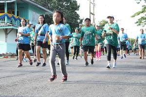 BIB: 
                            <button type="button" onclick="openModal(5233115)" class="btn btn-primary btn-sm float-right btn-popup" data-toggle="modal" data-target=".modal-high-quality">
                        <i class="fas fa-shopping-cart"></i> Add to Cart
                    </button>
                                            <button type="button" onclick="isThisMe(5233115, true)" class="btn btn-success btn-sm float-right btn-popup btn-isme hidden" data-toggle="tooltip" data-placement="bottom" title="นี่คือรูปของคุณใช่ไหม คลิกที่นี่เพื่อเอาเข้าอัลบั้ม">
                        <i class="fas fa-plus"></i> Add to album
                    </button>
                    <button type="button" onclick="isThisMe(5233115, false)" class="btn btn-warning btn-sm float-right btn-popup btn-isnotme hidden">
                        <i class="fas fa-ban"></i> Remove from album
                    </button>