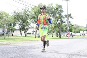 BIB: 0734
                            <button type="button" onclick="openModal(5238865)" class="btn btn-primary btn-sm float-right btn-popup" data-toggle="modal" data-target=".modal-high-quality">
                        <i class="fas fa-shopping-cart"></i> Add to Cart
                    </button>
                                            <button type="button" onclick="isThisMe(5238865, true)" class="btn btn-success btn-sm float-right btn-popup btn-isme hidden" data-toggle="tooltip" data-placement="bottom" title="นี่คือรูปของคุณใช่ไหม คลิกที่นี่เพื่อเอาเข้าอัลบั้ม">
                        <i class="fas fa-plus"></i> Add to album
                    </button>
                    <button type="button" onclick="isThisMe(5238865, false)" class="btn btn-warning btn-sm float-right btn-popup btn-isnotme hidden">
                        <i class="fas fa-ban"></i> Remove from album
                    </button>