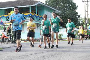 BIB: 043, 2751, 2761
                            <button type="button" onclick="openModal(5233275)" class="btn btn-primary btn-sm float-right btn-popup" data-toggle="modal" data-target=".modal-high-quality">
                        <i class="fas fa-shopping-cart"></i> Add to Cart
                    </button>
                                            <button type="button" onclick="isThisMe(5233275, true)" class="btn btn-success btn-sm float-right btn-popup btn-isme hidden" data-toggle="tooltip" data-placement="bottom" title="นี่คือรูปของคุณใช่ไหม คลิกที่นี่เพื่อเอาเข้าอัลบั้ม">
                        <i class="fas fa-plus"></i> Add to album
                    </button>
                    <button type="button" onclick="isThisMe(5233275, false)" class="btn btn-warning btn-sm float-right btn-popup btn-isnotme hidden">
                        <i class="fas fa-ban"></i> Remove from album
                    </button>