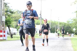 BIB: 516
                            <button type="button" onclick="openModal(5238903)" class="btn btn-primary btn-sm float-right btn-popup" data-toggle="modal" data-target=".modal-high-quality">
                        <i class="fas fa-shopping-cart"></i> Add to Cart
                    </button>
                                            <button type="button" onclick="isThisMe(5238903, true)" class="btn btn-success btn-sm float-right btn-popup btn-isme hidden" data-toggle="tooltip" data-placement="bottom" title="นี่คือรูปของคุณใช่ไหม คลิกที่นี่เพื่อเอาเข้าอัลบั้ม">
                        <i class="fas fa-plus"></i> Add to album
                    </button>
                    <button type="button" onclick="isThisMe(5238903, false)" class="btn btn-warning btn-sm float-right btn-popup btn-isnotme hidden">
                        <i class="fas fa-ban"></i> Remove from album
                    </button>