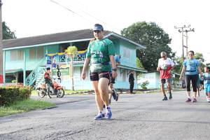 BIB: 349
                            <button type="button" onclick="openModal(5233210)" class="btn btn-primary btn-sm float-right btn-popup" data-toggle="modal" data-target=".modal-high-quality">
                        <i class="fas fa-shopping-cart"></i> Add to Cart
                    </button>
                                            <button type="button" onclick="isThisMe(5233210, true)" class="btn btn-success btn-sm float-right btn-popup btn-isme hidden" data-toggle="tooltip" data-placement="bottom" title="นี่คือรูปของคุณใช่ไหม คลิกที่นี่เพื่อเอาเข้าอัลบั้ม">
                        <i class="fas fa-plus"></i> Add to album
                    </button>
                    <button type="button" onclick="isThisMe(5233210, false)" class="btn btn-warning btn-sm float-right btn-popup btn-isnotme hidden">
                        <i class="fas fa-ban"></i> Remove from album
                    </button>