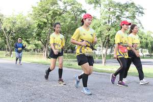 BIB: 0306
                            <button type="button" onclick="openModal(5236294)" class="btn btn-primary btn-sm float-right btn-popup" data-toggle="modal" data-target=".modal-high-quality">
                        <i class="fas fa-shopping-cart"></i> Add to Cart
                    </button>
                                            <button type="button" onclick="isThisMe(5236294, true)" class="btn btn-success btn-sm float-right btn-popup btn-isme hidden" data-toggle="tooltip" data-placement="bottom" title="นี่คือรูปของคุณใช่ไหม คลิกที่นี่เพื่อเอาเข้าอัลบั้ม">
                        <i class="fas fa-plus"></i> Add to album
                    </button>
                    <button type="button" onclick="isThisMe(5236294, false)" class="btn btn-warning btn-sm float-right btn-popup btn-isnotme hidden">
                        <i class="fas fa-ban"></i> Remove from album
                    </button>