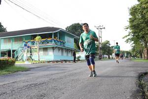 BIB: 5571
                            <button type="button" onclick="openModal(5231952)" class="btn btn-primary btn-sm float-right btn-popup" data-toggle="modal" data-target=".modal-high-quality">
                        <i class="fas fa-shopping-cart"></i> Add to Cart
                    </button>
                                            <button type="button" onclick="isThisMe(5231952, true)" class="btn btn-success btn-sm float-right btn-popup btn-isme hidden" data-toggle="tooltip" data-placement="bottom" title="นี่คือรูปของคุณใช่ไหม คลิกที่นี่เพื่อเอาเข้าอัลบั้ม">
                        <i class="fas fa-plus"></i> Add to album
                    </button>
                    <button type="button" onclick="isThisMe(5231952, false)" class="btn btn-warning btn-sm float-right btn-popup btn-isnotme hidden">
                        <i class="fas fa-ban"></i> Remove from album
                    </button>