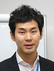 吉村 和浩氏