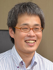 三浦大介氏