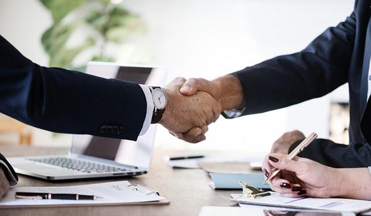 “できる”社会保険労務士は営業力抜群!? 営業力を磨く4つの手法とは?