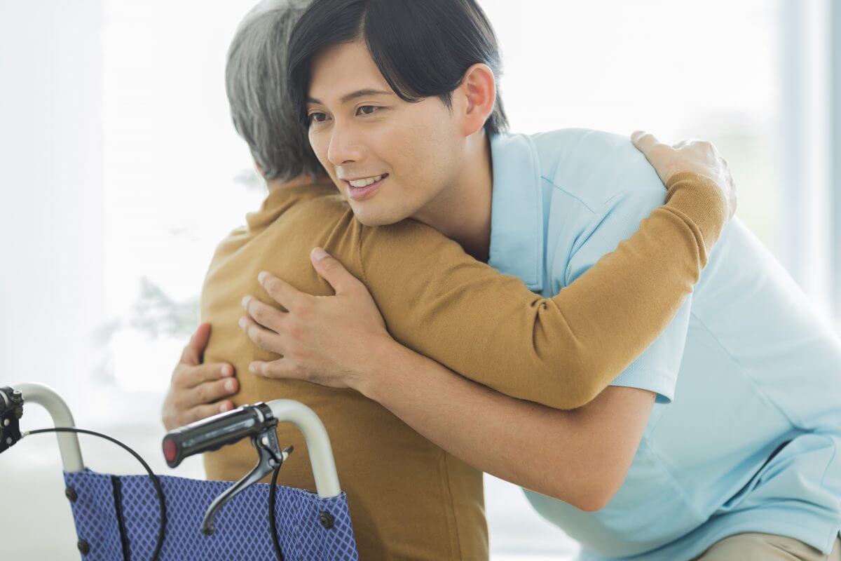卒業生に聞く、職業訓練校|介護福祉士実務者研修では何を学べる?|転職Hacks 卒業生に聞く、職業訓練校|介護福祉士実務者研修では何を学べる?|転職Hacks