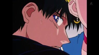 タキシード仮面トレンドに入ってるからこのタキシード仮面の顔みて こいつこんな顔するんだぜ 