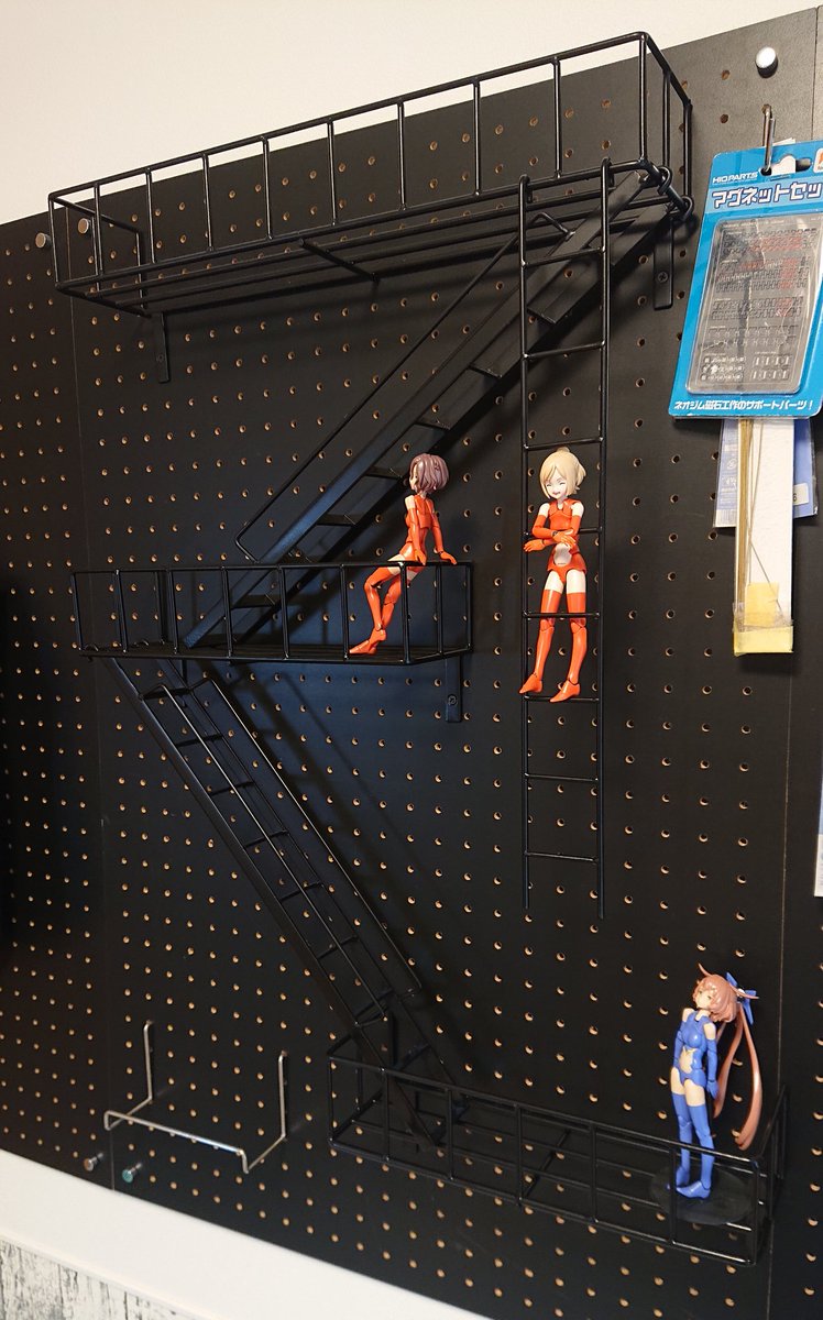 ちょっと面白い棚を買いました 