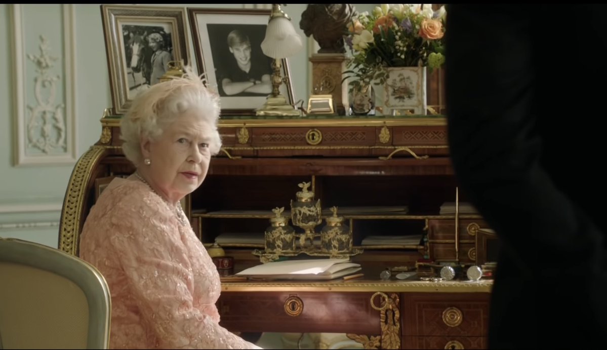 英国の象徴である女王陛下にダメ元で「オリンピックの開会式に007と共演してくれませんか