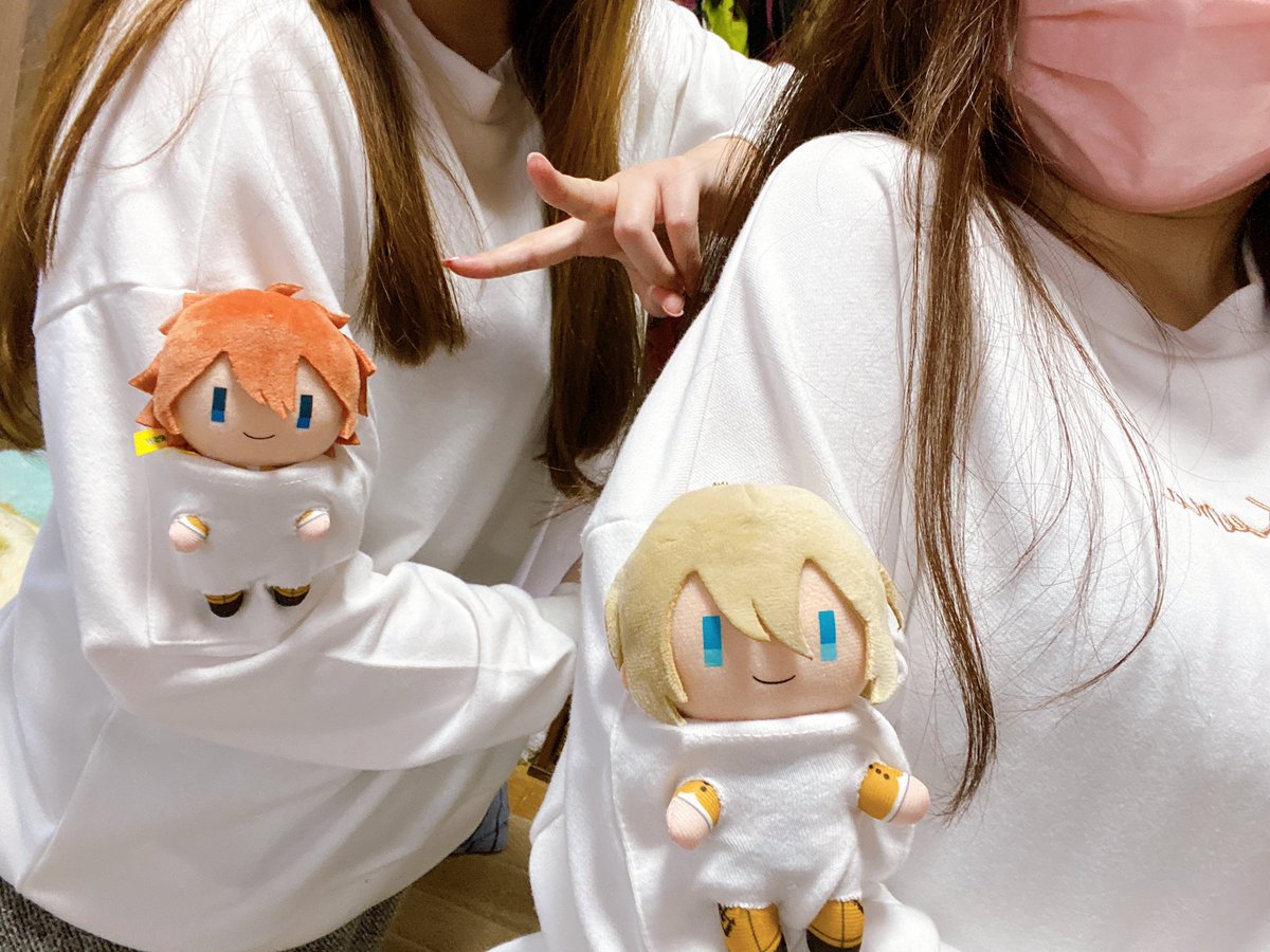 天才的な洋服をしまむらで見つけて妹と遊んでるwwwwww 