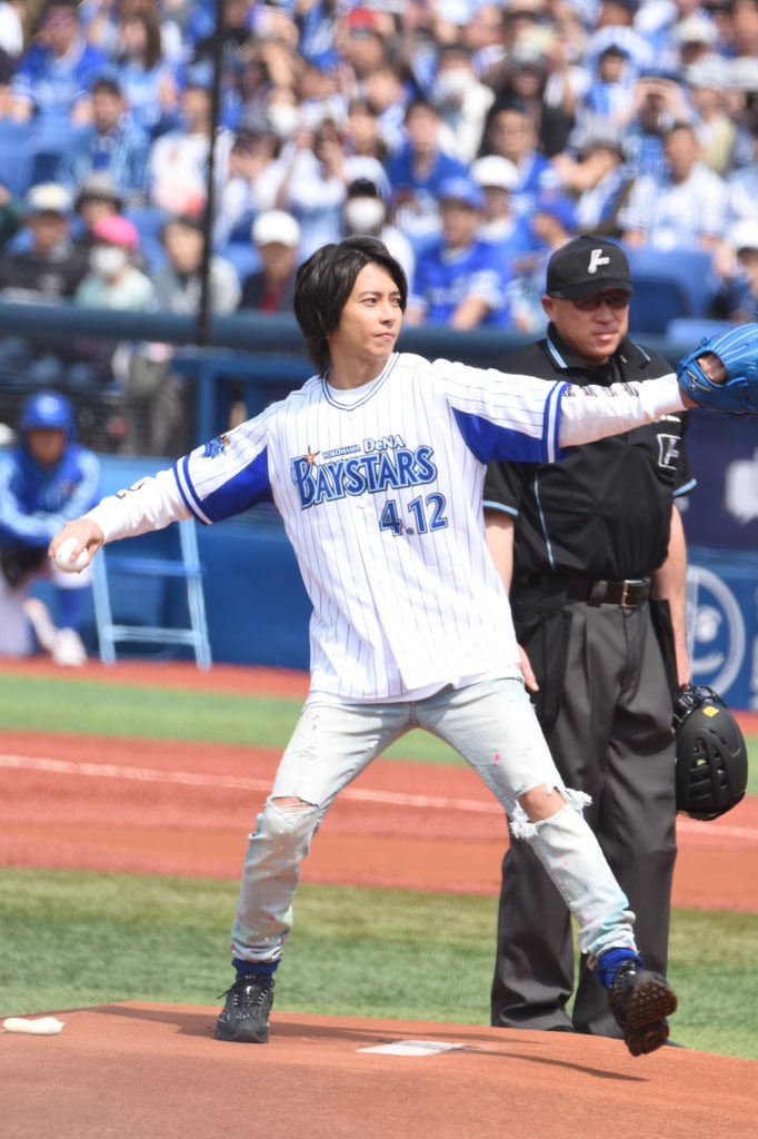 始球式が山Pだったんだけども！！！！ #山下智久 