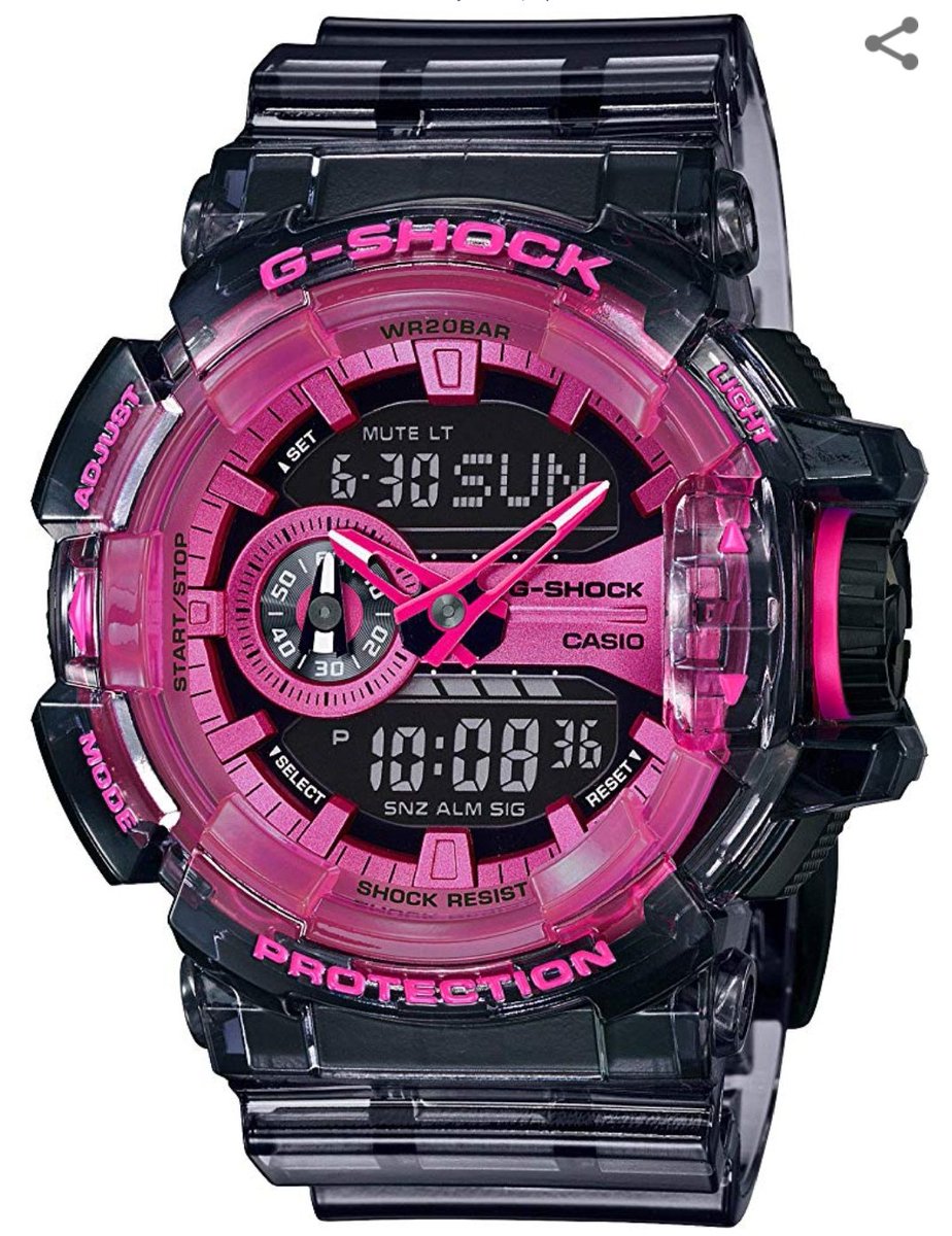 この色のG-SHOCK なんというか色んな仮面ライダーに変身しそうな色してる  かっこいい 