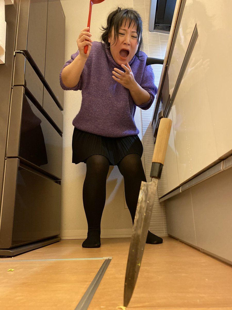 白菜切ってたら包丁すべり落ちて、一気に火曜サスペンス劇場味が出た