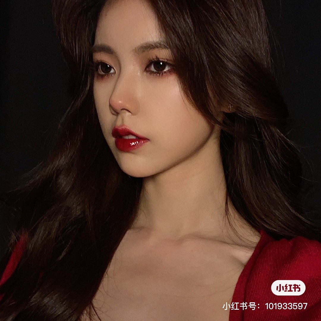 中国で激ハヤリ中の真っ赤なお鼻の『イチゴ鼻』メイク