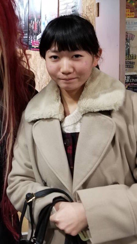   越智 花音(おち かのん) 15歳 高校1年 160cm  新居浜警察署へ特異行方不明届出済み