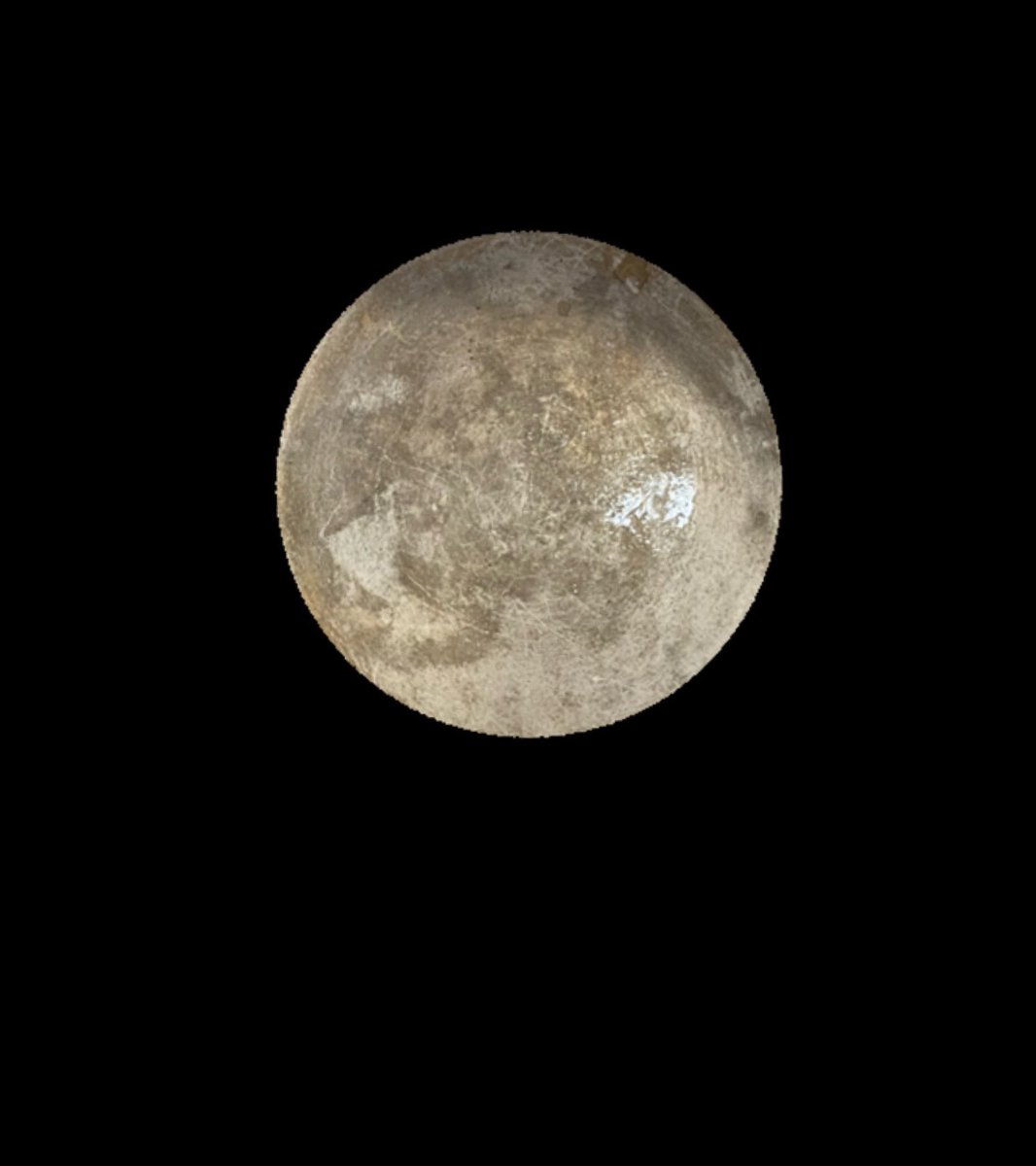 鍋の底を真っ黒な背景に置くだけで、めちゃくちゃ綺麗な月を作れます 