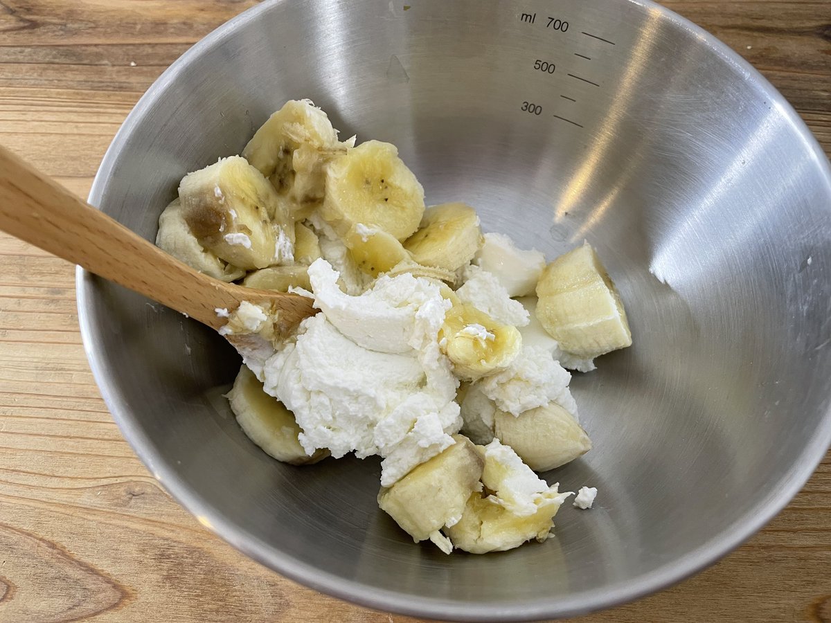 熟れたバナナがあったら絶対このバナナチーズケーキ風を作って欲しい