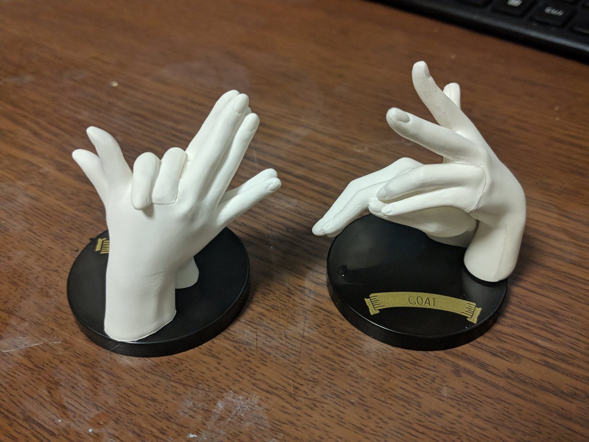 影絵の手ガチャ、影絵は建前で担当者の手フェチ爆発させてるな？ 